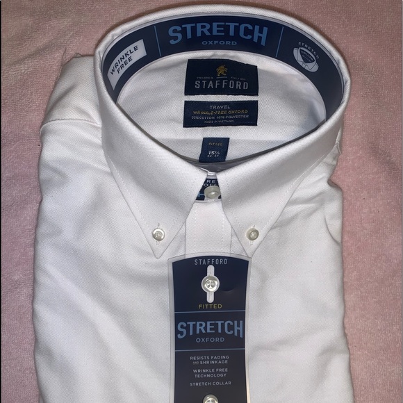 Button down - Picture 2 of 3